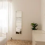 Apartamento Casa Botticelli - 15 Minuti Dal Duomo Milão
